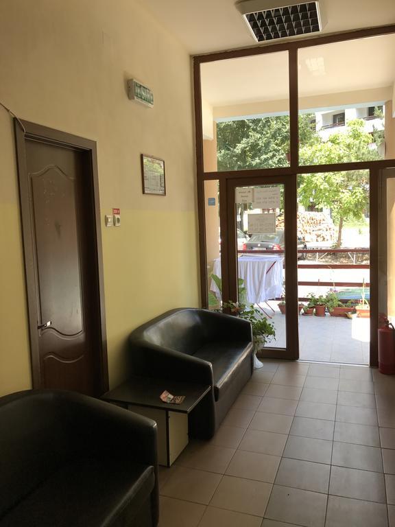 Pinul Negru 2 Hotel Băile Herculane Exterior foto