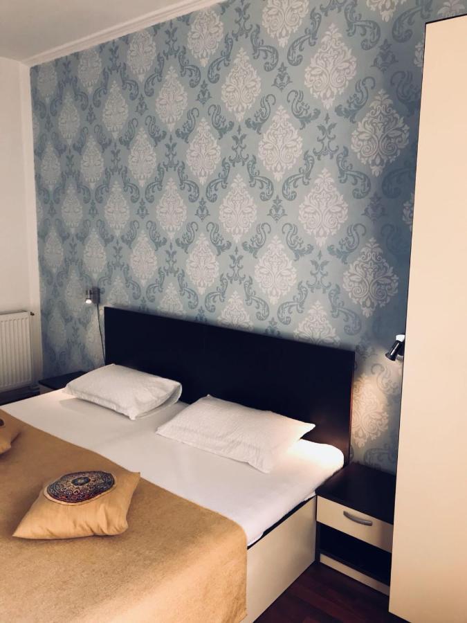 Pinul Negru 2 Hotel Băile Herculane Cameră foto